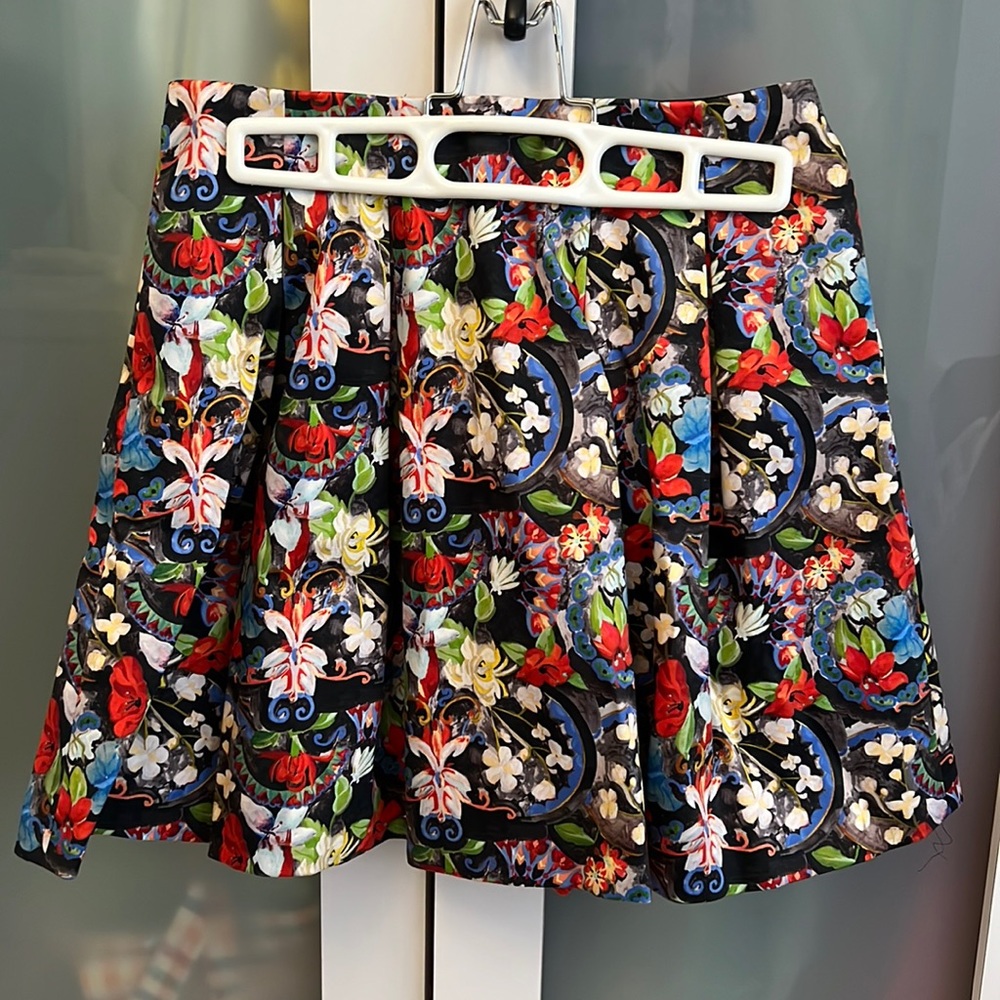 Alice + Olivia Parson Mini Floral Skirt Size 2